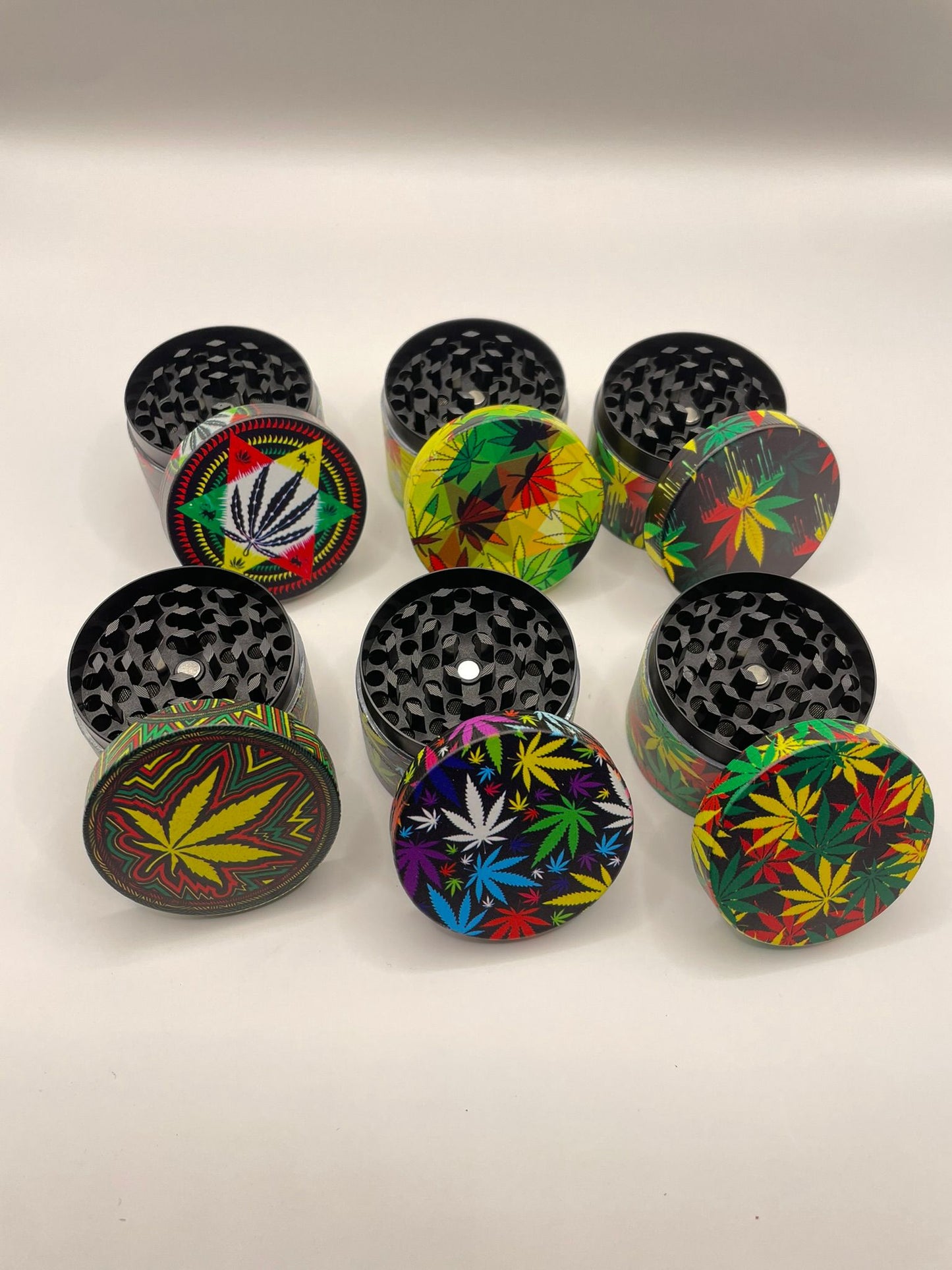 Metal Herbs Grinder - 4 Part